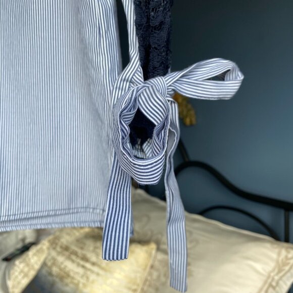 Zara White and Blue Pinstripes 3/4 Sleeve Top With Lace Upper and Bow  Accents - Picture 3 of 4